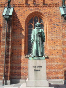 this is the guy that started the reformation back in...well, a really long time ago. he is so important that he has a beer in hand....oh Denmark!  Anyways, this city is one of the oldest (I'm pretty sure it is the actual oldest) in Denmark - from year 800. ha. That's old. The church is from that year as well.  The Whole place is ridiculously older than my country!! 